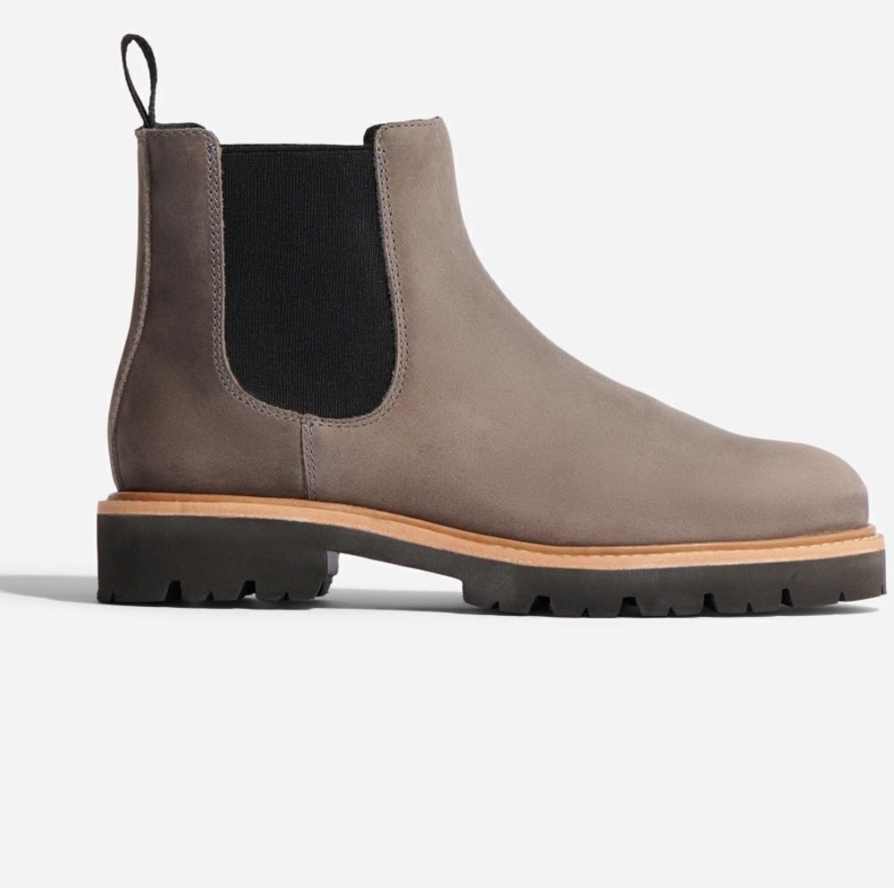 Nisolo Go-To Lug Chelsea Boot 2.0 - Picture 5 of 11